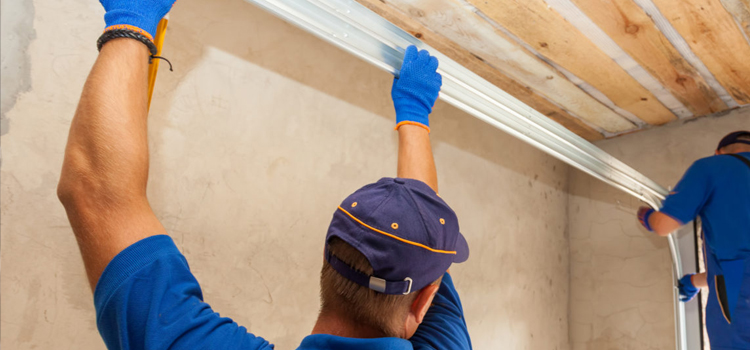 commercial overhead garage door repair in Tara Hills