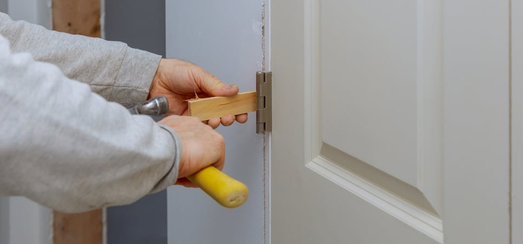 fiberglass entry door repair in Tara Hills