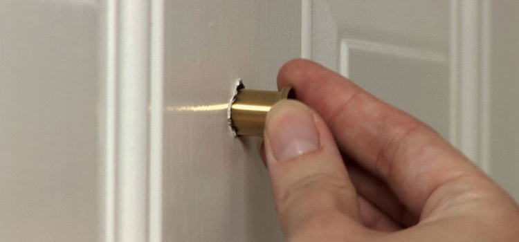 peephole door repair in Tara Hills